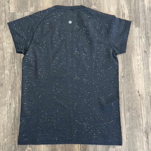 Lululemon Swiftly Tech Short Sleeve - Picture 2 of 6